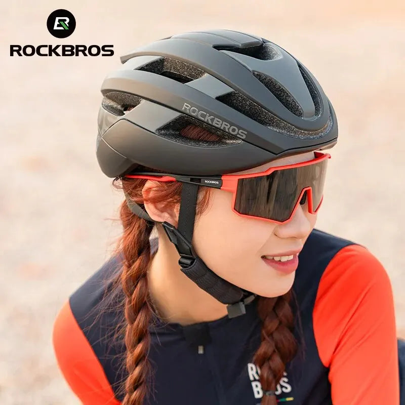 Bicycle Helmet Men Women MTB Road Safety Integrally-Molded Ultralight Helmet Breathable Ajustable Bike Cycling Helmet